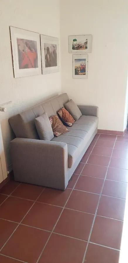 Apartamento Monolocale Indipendente Con Giardino Nuoro  Nuoro (Sardinia)
